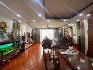 cực ngon!phân lô trung kính, trung tâm cầu giấy, ô tô chạy vòng tròn, kd đỉnh, giá cực tốt, 82m2*5t