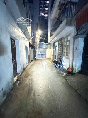 bán nhà ngoại giao đoàn gần công viên hoà bình dân xây, ngõ nhà nước cực đẹp