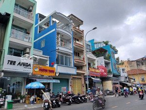 cho thuê nhà mặt tiền quận 1 nhà 4 tầng ngang 4.5m giá tl hỗ trợ tg setup - 95 đề thám quận 1