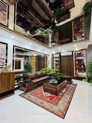 bán nhà ngõ 371 kim mã 6 tầng thang máy full nội thất như khách sạn