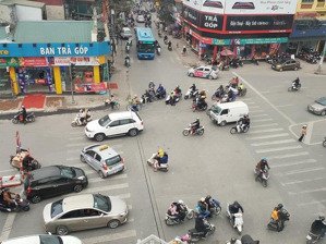 chủ chia tài sản bán 2 căn sát vách 2 sổ đỏ chính chủ diện tích 263m2 mặt tiền 7m, ô tô tránh nhau