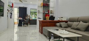 cho thuê nhà nguyên căn 1 trệt 2 lầu, 100m2, 3pn, 3wc, kdc thăng long home hưng phú