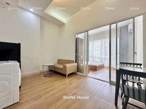 thuê ngay phòng 40m2 tách bếp máy giặt riêng ngay nguyễn hữu cảnh , gần cầu thị nghè, view landmark