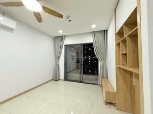 chính chủ cho thuê căn góc bcons sala, full nội thất 6.5tr/tháng. dọn vào ở ngay!!!