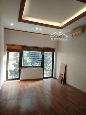 bán nhà phố nguyễn ngọc vũ gần hoàng ngân, 65m2 x 5 tầng mt 4m k/d ô tô đỗ cửa 16 tỷ cầu giấy
