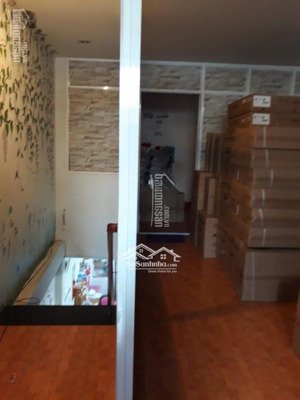 bán nhà mt xô viết nghệ tĩnh đoạn 2 chiều dt:4.5x15 đang có hđ thuê 35tr/tháng giá chỉ 16ty4