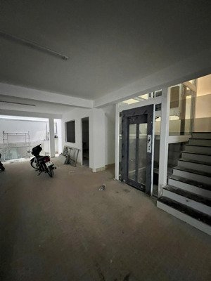 biệt thự đs kdc chu văn an-8x20 hầm trệt 3l st-thang máy-nhà mới đẹp