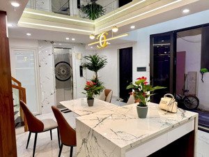 bán nhà riêng tại khương đình, 11 tỷ, 40m2, 6 tầng, 4pn, pháp lý đầy đủ