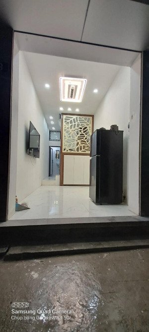 cách mặt phố kim giang 15m - gần cầu lủ - chỉ với 2tỷ - ac đã sở hữu ngay căn nhà nhỏ 2 tầng.
