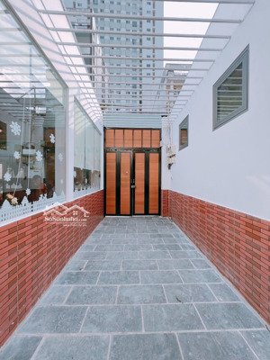 phòng trọ số 9, đường lê thị chợ, p.phú thuận, hồ chí minh (số cũ: 1333/9 huỳnh tấn phát)