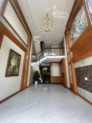 nhà 5 tầng mặt tiền đường thạnh lộc 29 phường thạnh lộc q12 dt 71,7m2 (4x18) đường 12m, gia : 8,7tỷ