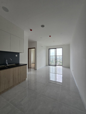 bán gấp căn 2pn cao cấp the maison tầng cao view đẹp. giá 1ty82 bao thuế phí lh 