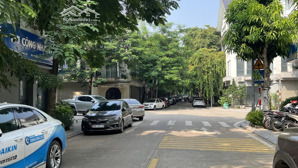 bán nhà liền kề gleximco, lê trọng tấn, vỉa hè kinh doanh cực sầm uất