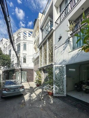 bán nhà hẻm xe hơi 6m hoàng hoa thám, p7, dt 4.3x17m, 4 lầu + chỗ lắp thang máy, giá 12.7 tỷ tl