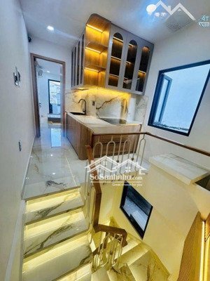 bán nhà 2 mặt tiền đường hoà hưng quận 10