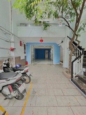 cho thuê mặt bằng 4x15m hxh 606 đường 3/2 giá 16tr