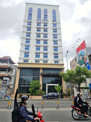 tòa nhà mặt tiền đường nam kỳ khởi nghĩa phường võ thị sáu quận 3.
