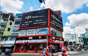 siêu vị trí ! chủ cần bán nhà góc 2 mặt tiền đường hậu giang p2 quận 6.dt:7x15m2 hđt 100tr/ tháng.