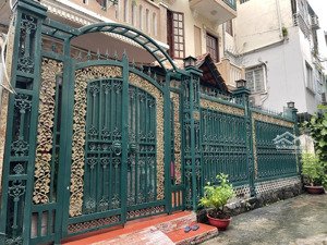 bán chdv/khách sạn hẻm xe hơi trần quang khải, q.1 - ngang hiếm 9.6m, giá: 18.6 tỷ - dòng tiền sẵn