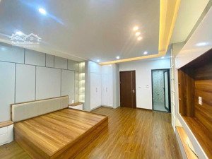 cơ hội sở hữu nhà 5 tầng mới tinh hai bà trưng trung tâm hà nội - tặng full nội thất