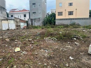 chỉ một !! bán đất đậng thùy trâm , dt 85 m2 ( 4,2 x 22 m ) , gpxd 7 tầng , chỉ nhỉnh 12 tỷ