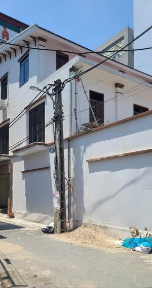 cho thuê tầng 2 - nhà mặt phố trâu quỳ, gia lâm, hà nội, 20 triệu vnd, 200 m2