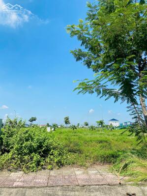 Bán lô E5-2 băng 2 đường 33m nội khu Nam Vĩnh Yên, Khai Quang