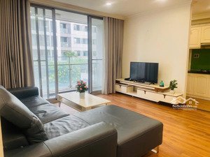 bán căn hộ 3pn green valley giá tốt chỉ 9,5 tỷ. full nội thất, sổ hồng, lầu thấp. lh: 