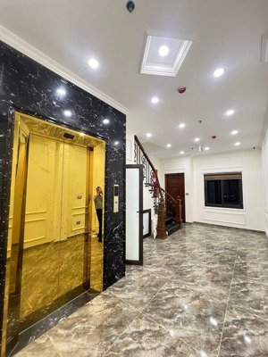 bán nhà 6 tầng phân lô ô tô hoàng quốc việt - kinh doanh đỉnh cao - 55m2 - 5.2m mặt tiền