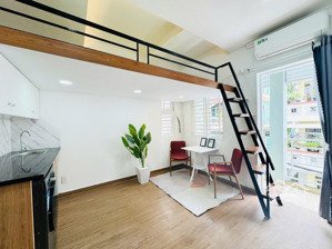 ban công+gác+máy giặt riêng full nội thất ngay đường đặng lộ khong giới hạn người ở