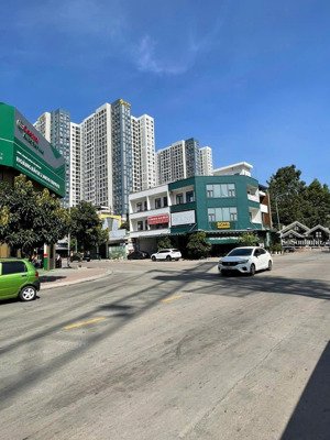 cần bán gấp đất mặt tiền kinh doanh ngay vicom 550 tp dĩ an giá tốt