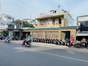 căn góc 2 mặt tiền nơ trang long cực đẹp giá cực rẻ!