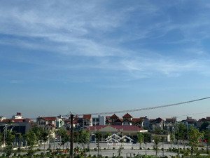 bán đất mặt tiền đẹp ô tô tránh gần thành phố thông minh vị trí: thôn yên hà, hải bối