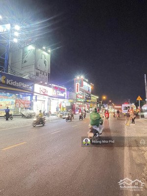 mặt tiền kinh doanh - 320m2 ngang 8m - đường 10m - cpxd hầm + 6 tầng - kế vincom - 23 tỷ tl