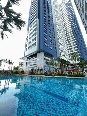 cho thuê cc 2pn, 80m2 tại c-skyview, 10 triệu vnd, hàng hot