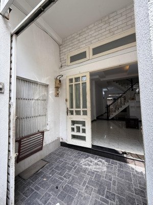 [quận 7] 4.2x13 nhà 2 mặt hẻm thông thoáng cách q1 q5 cầu nguyễn văn cừ