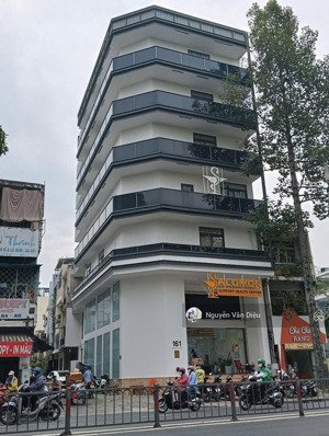 siêu hiếm! tòa nhà góc 2 mặt tiền ngay đường 3 tháng 2 q. 10 - hầm 8 tầng - hđt 250tr/th- giá 68 tỷ