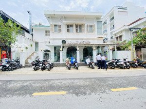 mặt tiền 79a phan kế bính, phường đa kao quận 1 ngay tt tam giác vàng, 1 trệt 1 lầu chỉ 145tr/tháng