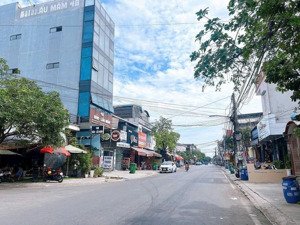 cần bán nhà trọ mặt tiền kinh doanh thu nhập cao kdc vsip1 thuận an