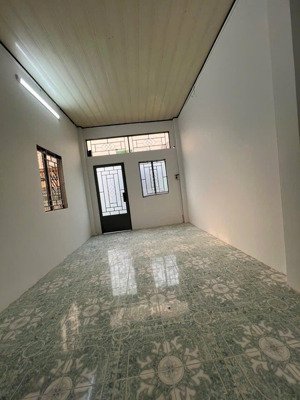 khu phân lô đồng bộ 2o thước - hoàng diệu - nhà 4 tầng - 3pn - hẻm 4m
---- chỉ 4.5 tỷ