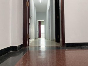 cho công ty thuê văn phòng 979e kha vạn cân, linh xuân, thành phố hồ chí minh.