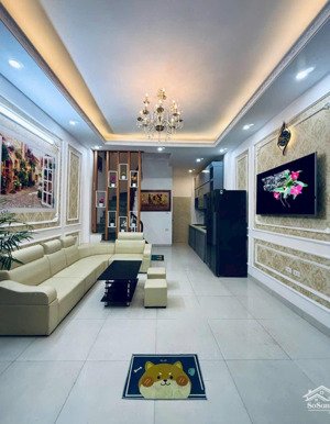 xuân đỉnh bán gấp nhà 36m2 x 5 tầng x 3,75m mặt tiền - 7,48tỷ 5m ra ngõ ô tô - giao thông thuận ti