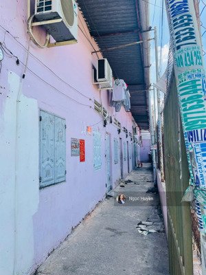 hàng ngộp -bán đất tăng dậy trọ - gần bên metro -hxh -dt : 214m2 -giá 7,7 tỷ ngang 7m