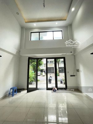 shophouse hoàn thiện nội thất nhà trống sẵn vào sử dụng cho thuê 30 triệu, duy nhất 1 căn giá tốt