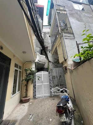 rẻ nhất hai bà trưng: 46m2, 4 tầng 4 ngủ chỉ 7 tỷ. an sinh đỉnh cao, phù hợp ở hoặc cho thuê.