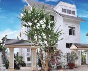 gia đình cần bán biệt thự song lập 230m2 newhouse city đã có sổ hồng.lh0982111299