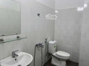 nhà 3 tấm gần vincom bảo lộc- 4pn - 1 phòng sách - 3wc