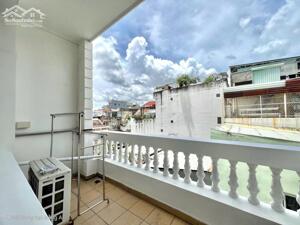 Căn hộ dịch vụ 1PN có ban công rộng, máy giặt riêng – full nội thất cao cấp tại quận 10