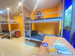 cho nữ thuê homestay giường tầng tại 238 hoàng quốc việt, cạnh cđ du lịch, đh điện lực, wc riêng,