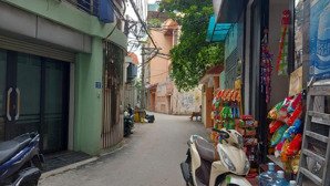 chính chủ cần bán nhà mặt ngõ ô tô vào nhà tại đường xuân thuỷ, cầu giấy - dt 60m2 - giá 14.9 tỷ